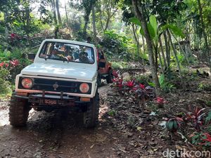 Serunya Susur Pegunungan Muria Kudus Naik Jip