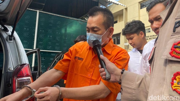 WN Malaysia tersangka SMS Fake. (Wildan/detikcom)