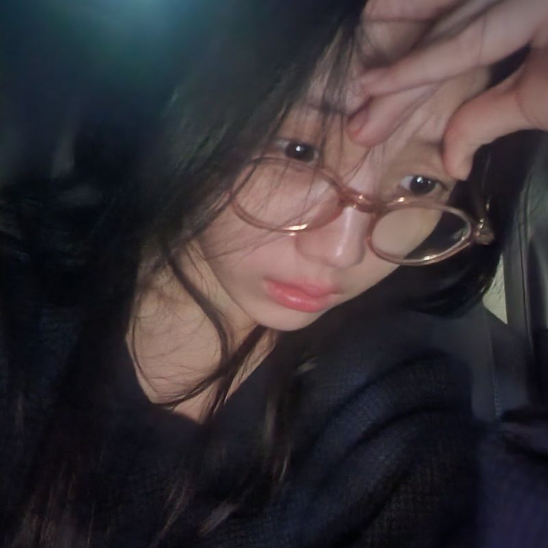 Wonhee ILLIT terkena scam usai membeli Labubu KW Wonhee ILLIT terkena scam usai membeli Labubu KW