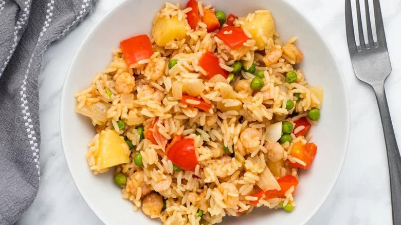 5 Racikan Nasi Goreng Enak di Dunia, dari Indonesia sampai Iran