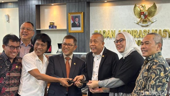 Ahmad Heryawan ditetapkan jadi Ketua BAM DPR RI.