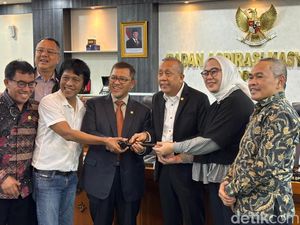 Ahmad Heryawan Ditetapkan Jadi Ketua BAM DPR RI Gantikan Istrinya