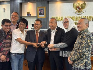 Ahmad Heryawan Ditetapkan Jadi Ketua BAM DPR RI Gantikan Istrinya