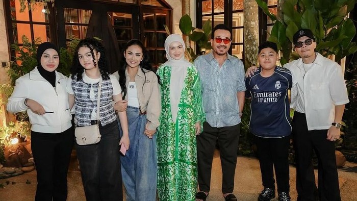 Kris Dayanti menghabiskan waktu dengan Siti Nurhaliza terlihat dalam Instagram miliknya, Rabu (25/6/2025).