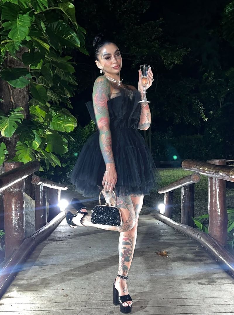 Ana Barbara Buhr Buldrini, influencer dan model meninggal beberapa jam setelah operasi plastik.
