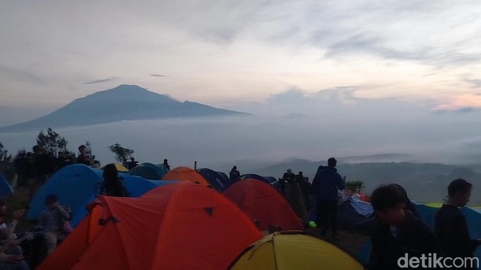 Bukit Pamoroan Majalengka