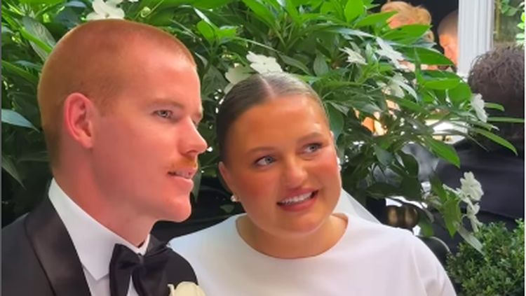Potret Pernikahan Pemain Bola yang Tuai Hujatan, Pengantin Disebut Mirip Kulkas
