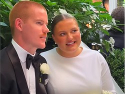 Potret Pernikahan Pemain Bola yang Tuai Hujatan, Pengantin Disebut Mirip Kulkas