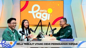Rela Terlilit Utang Demi Pernikahan Impian