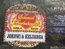 Jokowi Kirim Karangan Bunga Ucapan Selamat di Pernikahan Anak Pramono