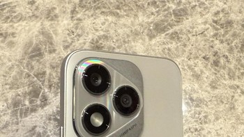 Sektor fotografi menjadi salah satu daya tarik utama Honor 400 Lite. Kamera utama beresolusi 108MP (f/1.75, sensor 1/1.67 inci) dengan kemampuan 3x lossless zoom menghasilkan foto tajam dengan detail tinggi, bahkan dalam kondisi minim cahaya. Foto: Adi Fida Rahman/detikINET