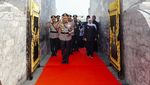 Momen Kapolri Ziarah ke Makam Bung Karno, Bapak Proklamator RI