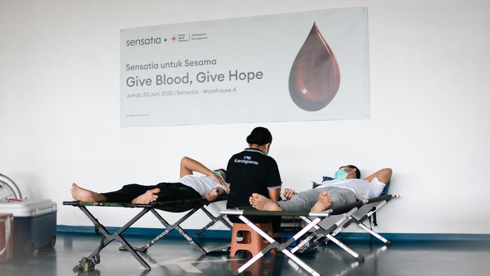 Kegiatan donor darah ‘Sensatia untuk Sesama: Give Blood, Give Hope’ di Warehouse Sensatia, Karangasem, Bali, Jumat (20/6/2025). (Dok. Sensatia) Kegiatan donor darah ‘Sensatia untuk Sesama: Give Blood, Give Hope’ di Warehouse Sensatia, Karangasem, Bali, Jumat (20/6/2025). (Dok. Sensatia)