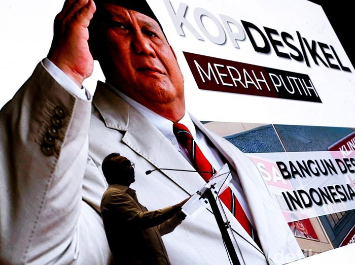 Sebanyak 1.348 pengurus Koperasi Desa Merah Putih menjalani pelatihan di Mandiri University, Jakarta. Koperasi ini ditargetkan menciptakan 2 juta lapangan pekerjaan.