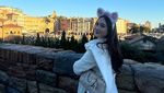 Momen Absurd Laura Moane di Lokasi Syuting: Celana Dalam Diambil OB!