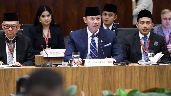 Menteri Koordinator Bidang Infrastruktur dan Pembangunan Kewilayahan Agus Harimurti Yudhoyono (AHY)