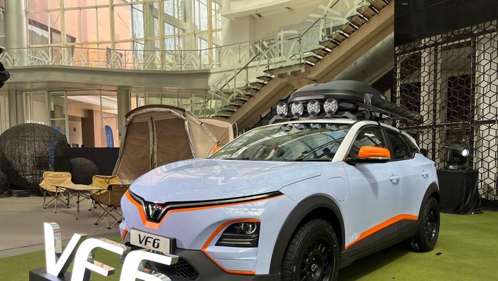 Gaya Mobil Listrik VinFast VF6 Dimodifikasi ala Petualang