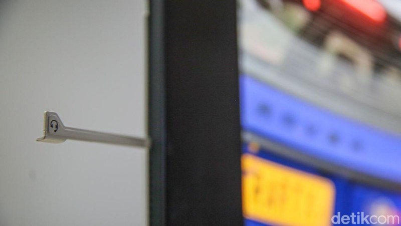 Monitor Lenovo Legion PRO 34WD-10 dengan layar lengkung adalah monitor gaming dengan kualitas gambar yang bagus sebagai bagian dari ekosistem perangkat Lenovo.