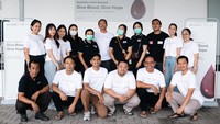 Kegiatan donor darah ini merupakan bagian dari program tanggung jawab sosial perusahaan (CSR) Sensatia. Selain mendukung gaya hidup sehat dan berkelanjutan, Sensatia juga aktif dalam pelestarian lingkungan melalui berbagai kegiatan, seperti bersih-bersih pantai dan pura di wilayah Karangasem, yang merupakan pusat operasional utama perusahaan. (Dok. Sensatia)