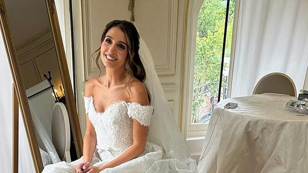 Foto: Cucu Raja Terakhir Iran Menikah Sebelum Perang, Suami Pebisnis AS
