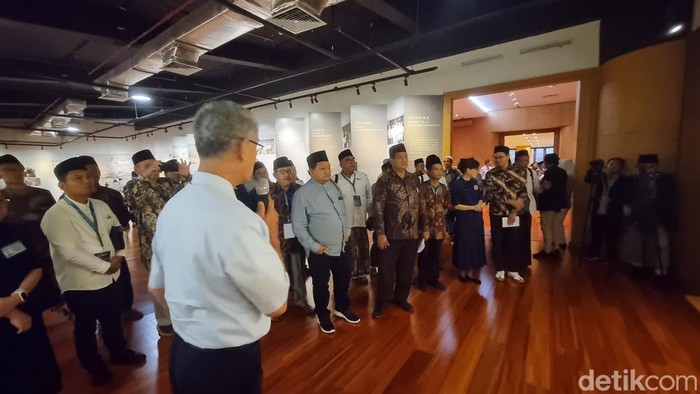 PKB memboyong ratusan pengasuh pondok pesantren, peserta ICTP berkunjung ke Yayasan Buddha Tzu Chi di PIK. (Taufiq/detikcom).