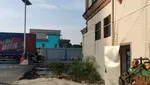Potret Rumah Keras Kepala yang Hancur Tak Lagi Nangkring di Tengah Jalan