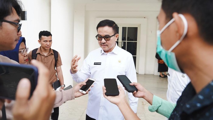 Sekda Provinsi Sulsel Jufri Rahman.