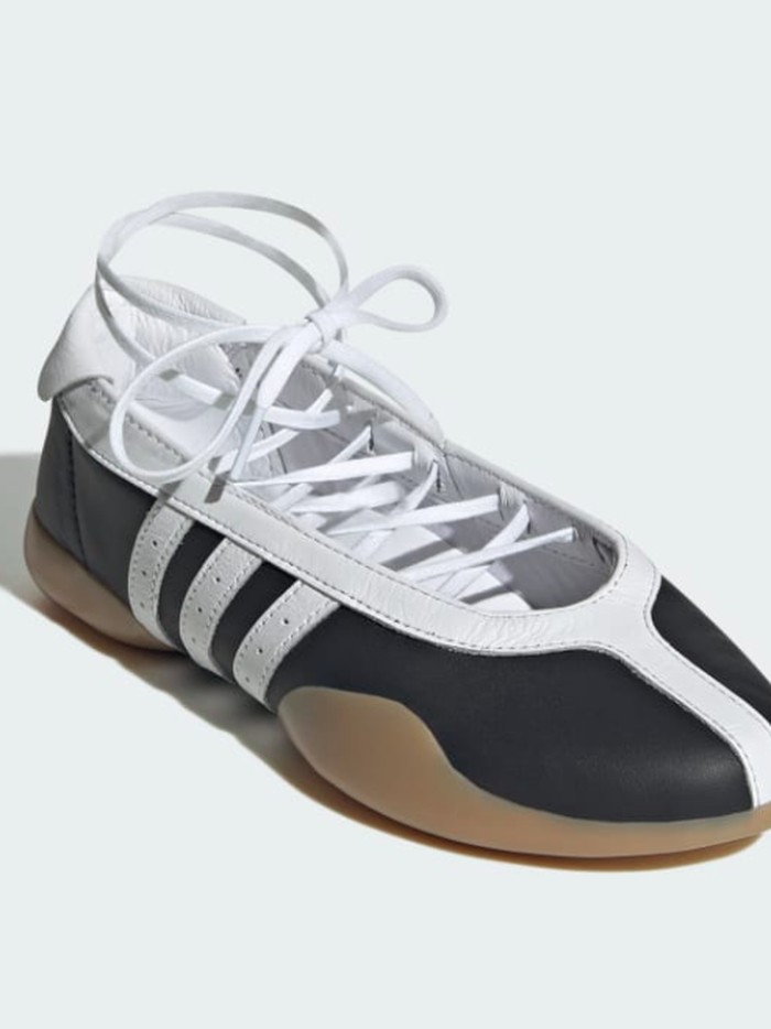 Sneakers 2025 Terbaik Sneakers 2025 Terbaik