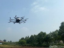 Momen Taksi Terbang Perdana Angkut Orang di Indonesia