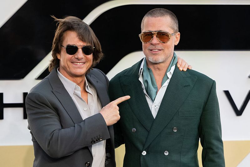 Brad Pitt dan Tom Cruise menghadiri Pemutaran Perdana Eropa F1 ® The Movie di Cineworld, Leicester Square pada 23 Juni 2025 di London, Inggris.