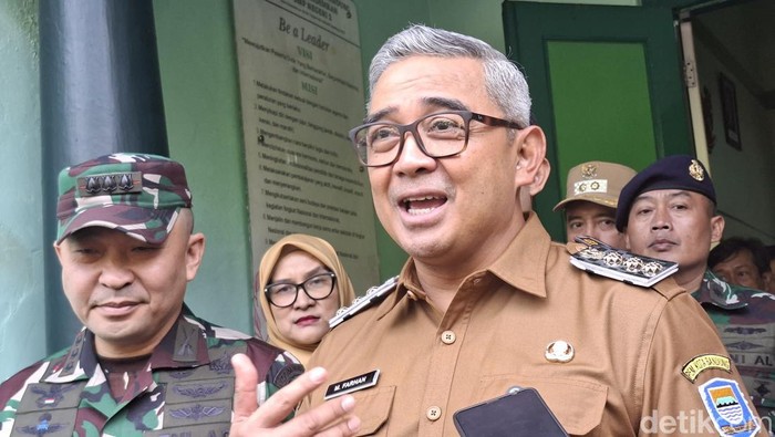 Wali Kota Bandung M Farhan