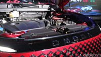 Chery C5 menggunakan mesin 1,5 L Turbocharged yang mampu menghasilkan tenaga maksimum 145 dk dan torsi puncak 230 Nm. Pembekalan tersebut disalurkan ke roda melalui transmisi dual clutch transmission atau DCT enam-percepatan. Foto: Septian Farhan Nurhuda/detik.com