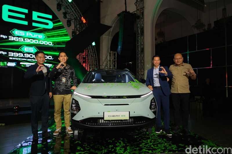 Chery E5 meluncur di Indonesia.