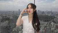 Elina Joerg mengakui tanpa ayah dirinya kehilangan arah. Gak ada kehadiran ayah buat saya, saya juga jadi bimbang arah hidup saya mau ke mana, tuturnya. (Foto: dok Instagram elinaaaaajoerg)