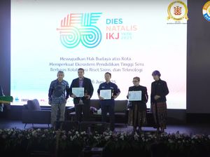 Tiga Guru Raih Penghargaan IKJ dari Kelas Penulisan Skenario-Pantomim-DKV