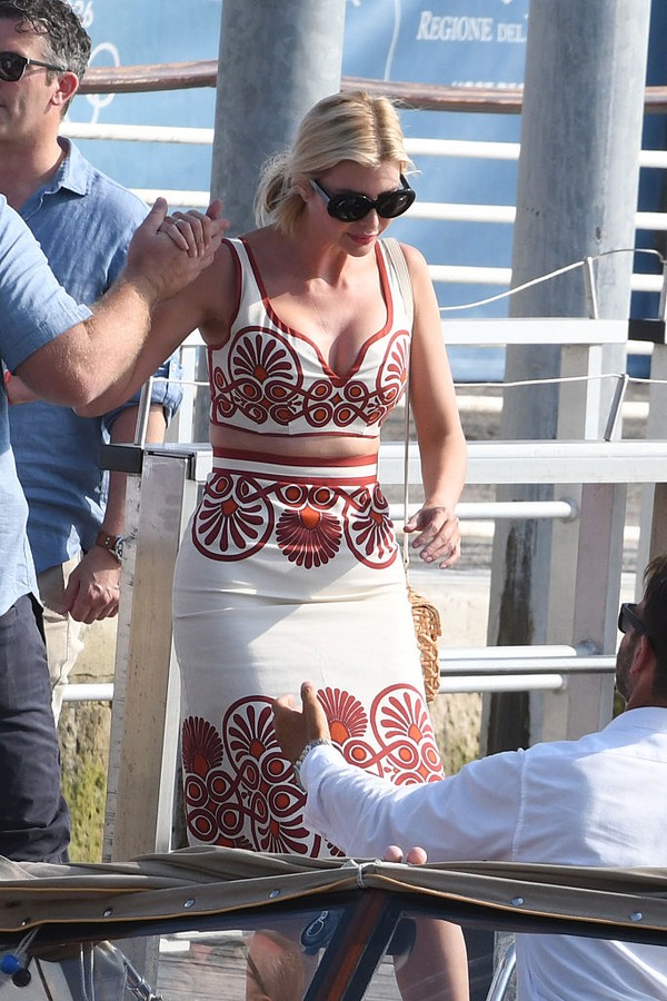 Onalar uchun anal porno