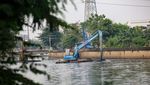 Jakbar Gerak Cepat! Kali Mookervart Dikeruk Demi Bebas Banjir