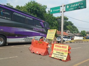 Jalur ke Merak Ditutup Imbas Perbaikan Jalan, Operasional Pelabuhan Normal