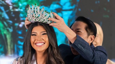 Potret Penyanyi Jaz Rowe Jadi Ratu Kecantikan, Siap Melaju ke Miss Earth 2025