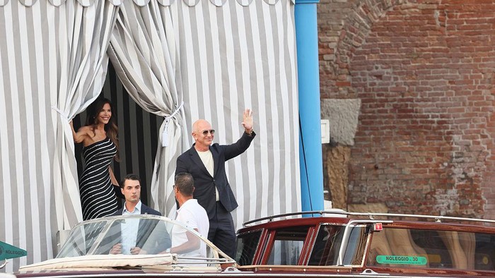 VENICE, ITALY - JUNE 25: Lauren Sanchez is sighting ahead of Jeff Bezos and Lauren Sanchez Wedding on June 25, 2025 in Venice, Italy. (Photo by Ernesto Ruscio/GC Images)
