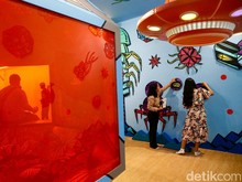 Menjelajah Dunia Fantasi Penuh Warna dan Pesan Lingkungan Menjelajah Dunia Fantasi Penuh Warna dan Pesan Lingkungan