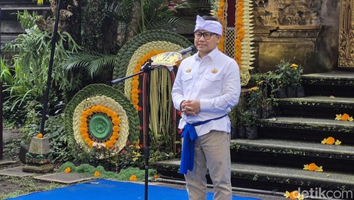Menteri Koordinator Pemberdayaan Masyarakat (Menko PM) Muhaimin Iskandar (Cak Imin) saat kunjungan kerja di Blahbatuh, Gianyar, Bali, Kamis (26/6/2025). (Foto: Ni Komang Ayu Leona W/detikBali)