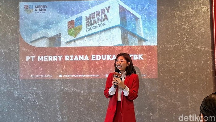 Merry Riana