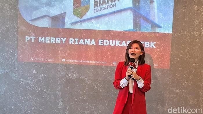 Merry Riana