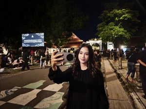 Momen Kirab Malam 1 Sura Mangkunegaran Solo dengan OPPO Find X8 Series