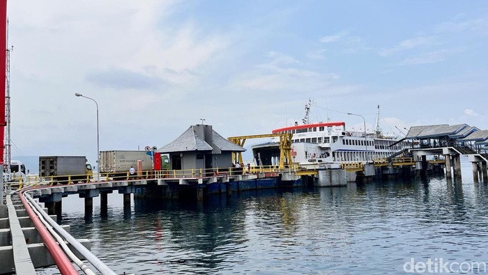 Pelabuhan Ketapang Banyuwangi