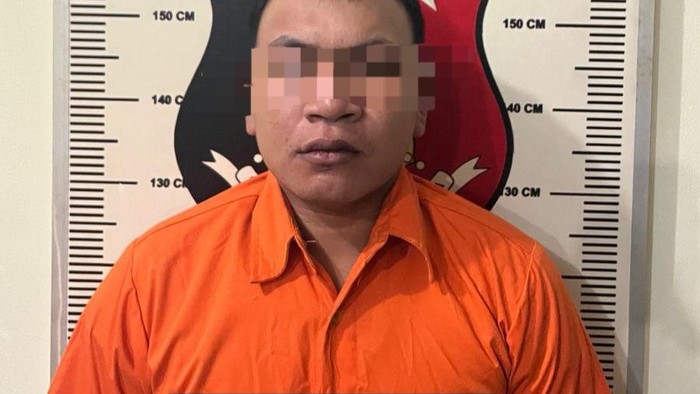 Pelaku pencabulan terhadap anak kandung usia 3,5 tahun di Batam. (Istimewa)