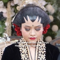 Putri bungsu dari Gubernur Jakarta Pramono Anung, Hanifa Fadhila resmi menikah dengan Ariq Arsyad Maulana pada Rabu (25/6/2025). Akad nikah digelar secara khidmat di Rumah Dinas Gubernur Jakarta yang berlokasi di kawasan Taman Suropati, Jakarta Pusat. Foto: dok. Instagram/@pramonoanungw