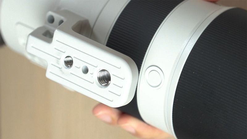 Review Lensa Sony 400-800