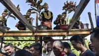 Selain menjadi ritual adat, Mandi Balimau juga menjadi momen kebersamaan dan pelestarian budaya Kerinci yang diwariskan lintas generasi. ANTARA FOTO/WAHDI SEPTIAWAN